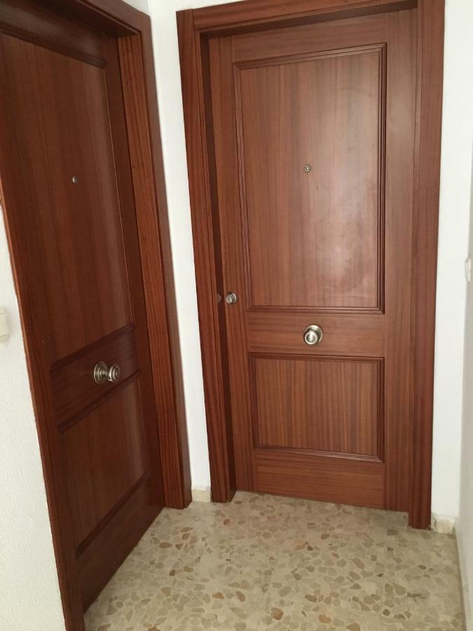 Bonito Apartamento Frente Al Mar Ceuta Exterior foto